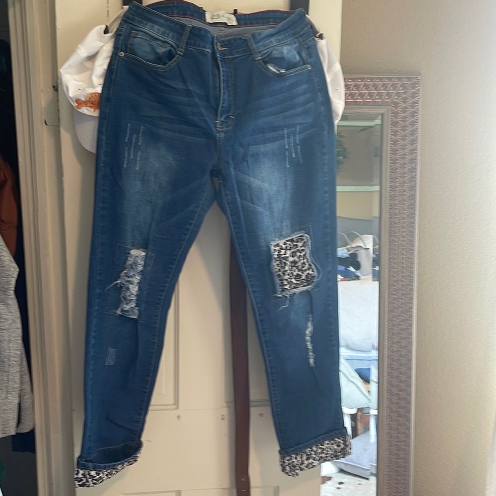 Cheetah patch Jeans